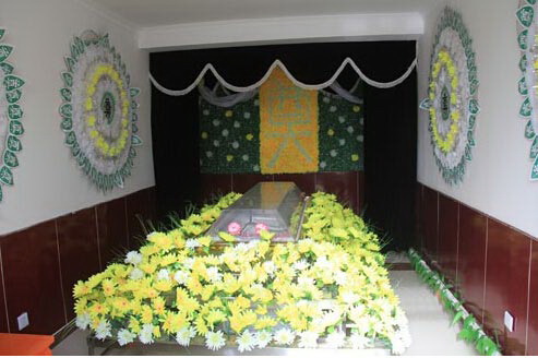 贵阳殡仪馆殡仪服务 花圈